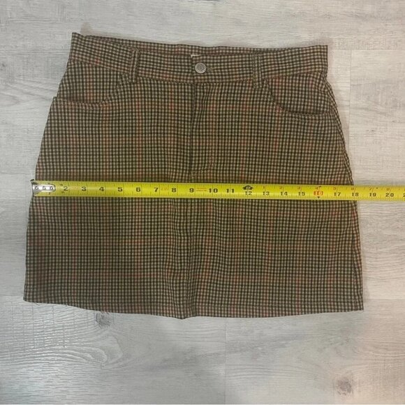 Brandy Melville California Y2K Preppy Neutral Brown Checkered Mini Skirt S - Picture 14 of 16